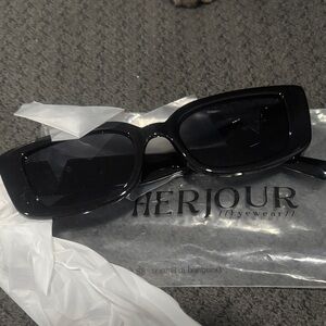 Black Rectangular Sunglasses